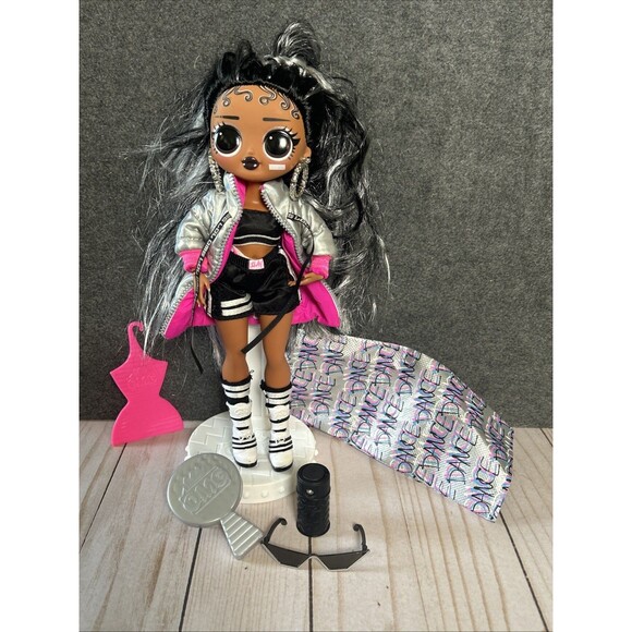 LOL Surprise OMG Dance Dance B-Gurl Fashion Doll and Accessories - Picture 1 of 6